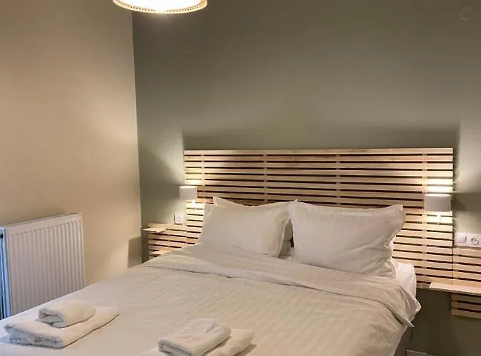 White Elephant First Floor Volos